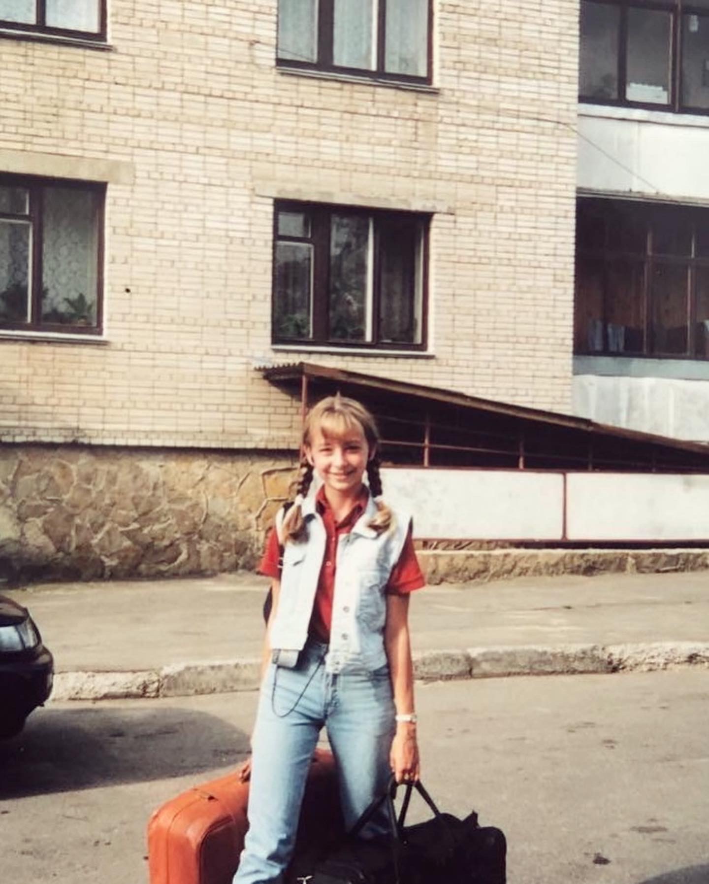 Українські телезірки показали шкільні фото і згадали курйози: роки були феєричні